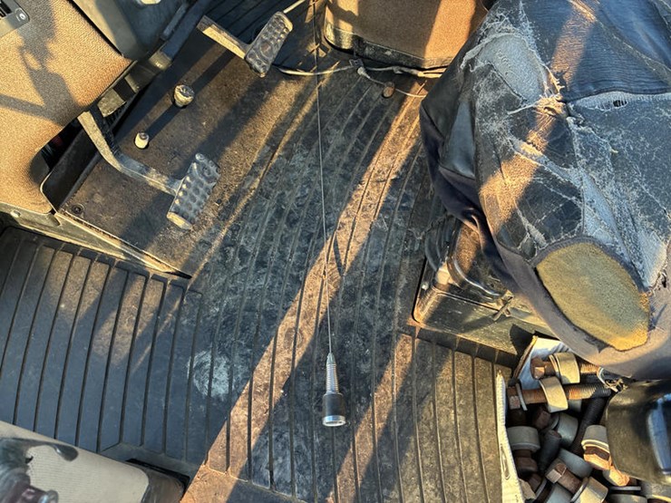 1994-john-deere-8870-image-57