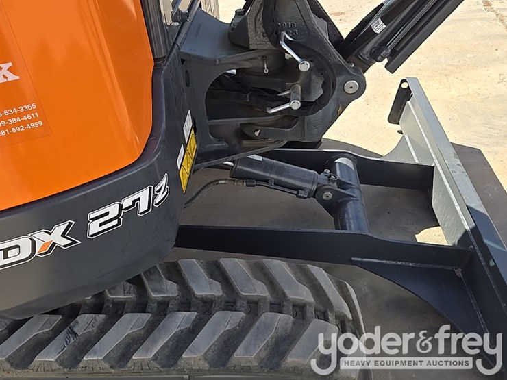 2024-develon-dx27z-7-image-27