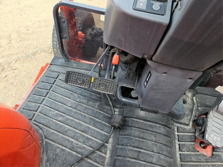 kubota-l4760-image-21