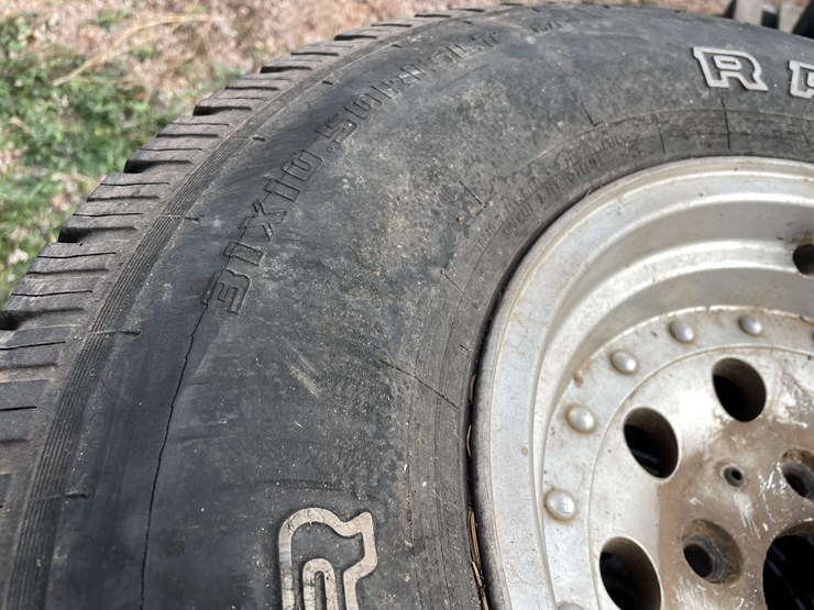 #3126-•-(4)-aluminum-wheels-and-tires-image-3