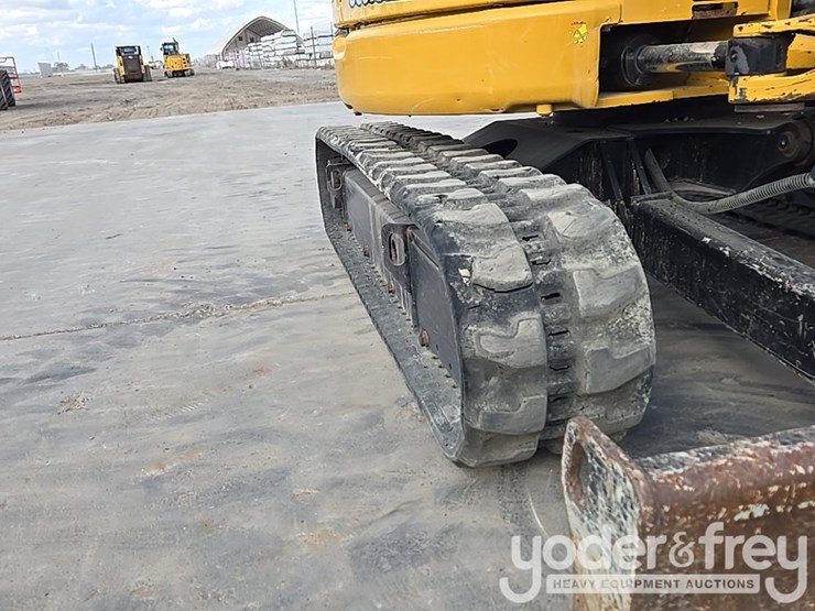 caterpillar-303-image-18