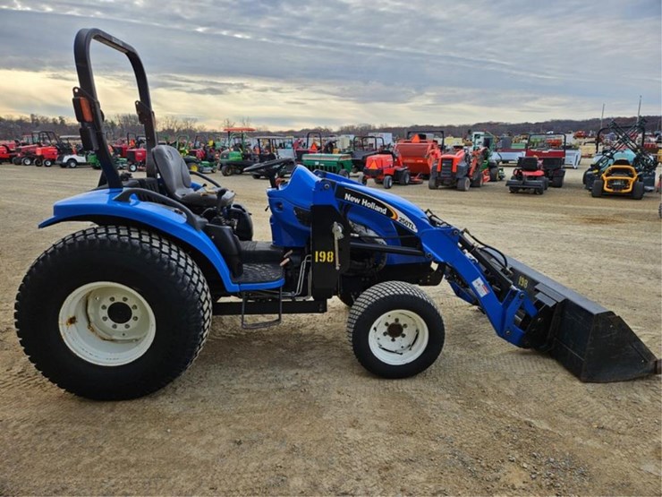 new-holland-tc45da-image-6