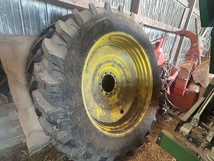 michelin-agribib-480/80r50-dual-tires-and-wheels-image-2