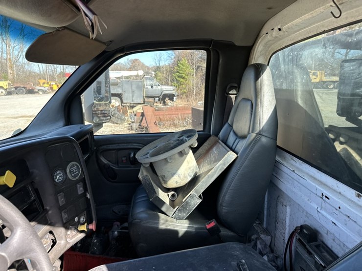 2006-caterpillar-c7-image-37