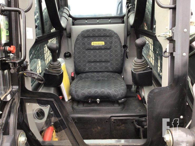 2023-new-holland-c337-image-12