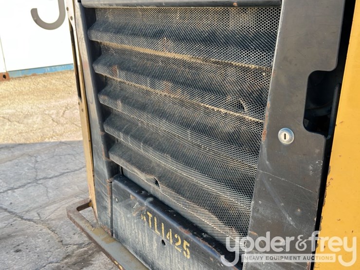 2014-caterpillar-279d-image-20