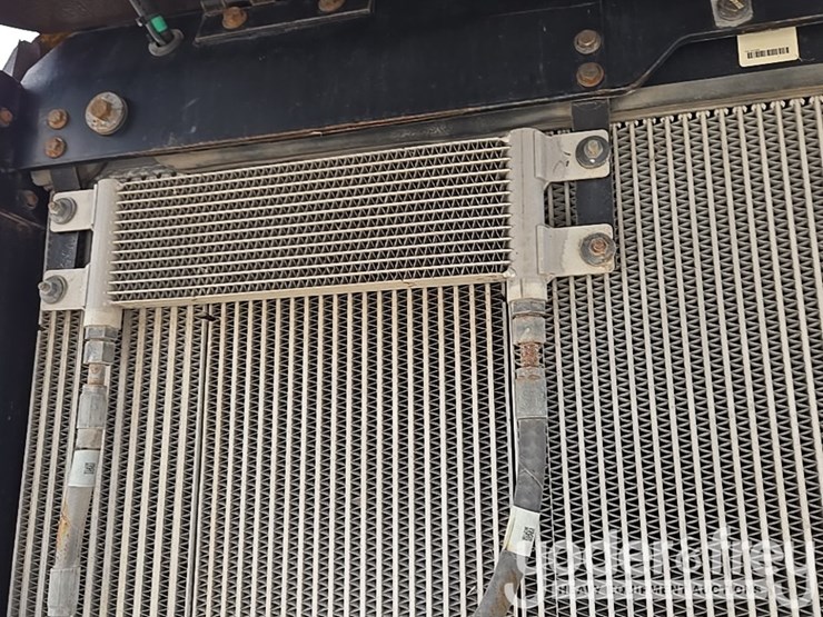 2014-caterpillar-938k-image-126