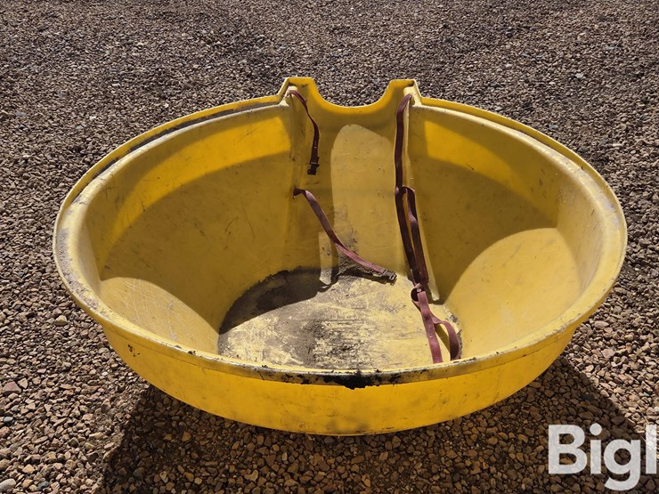 poly-auger-hopper-image-6