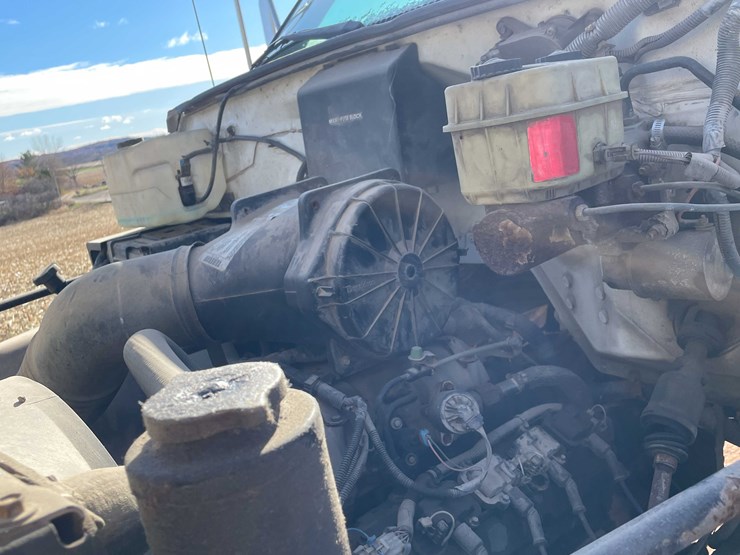 #3006-•-1999-chevy-c6500-single-axle-dump-flatbed-truck-(title-in-delay)-image-45