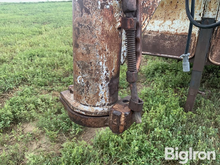 1986-easley-s/a-gooseneck-livestock-trailer-image-9
