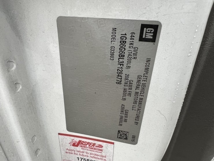 2015-chevrolet-express-paratransit-bus-image-11