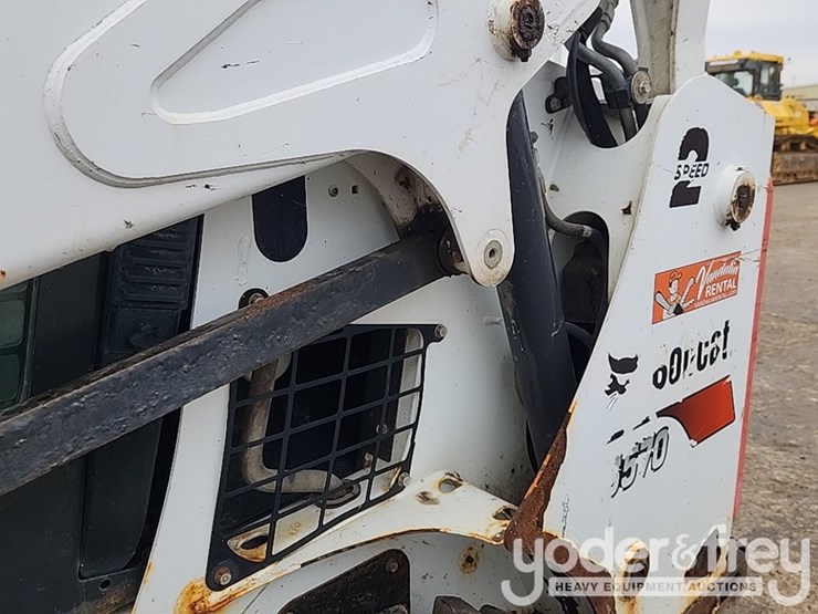 2018-bobcat-s570-image-15