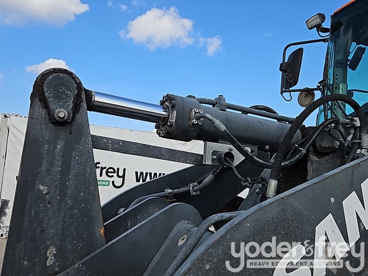 doosan-dl250-image-16