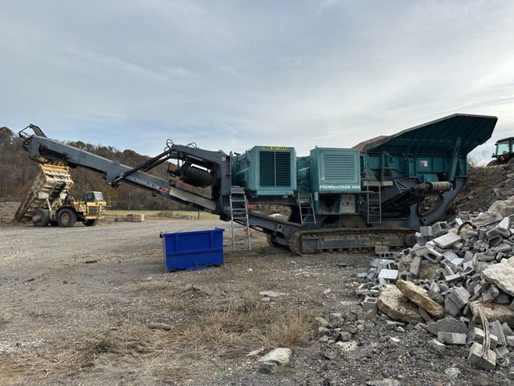 2014-powerscreen-premiertrak-400-image-2