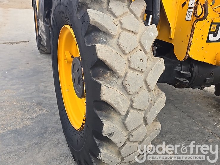 2017-jcb-506-36-image-20