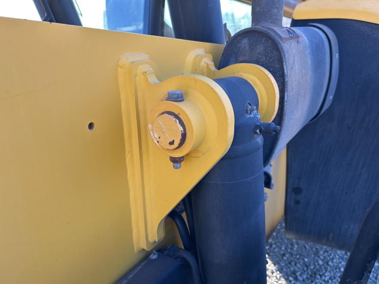 2016-jcb-507-42-image-25