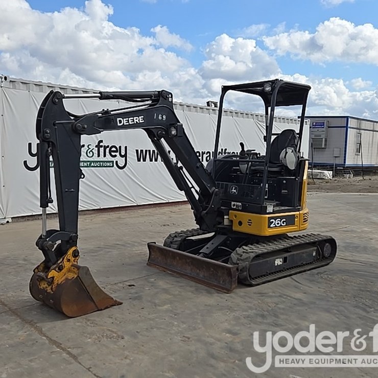2019 DEERE 26G