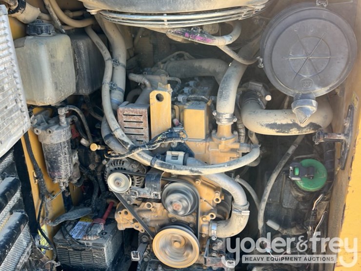 2014-caterpillar-279d-image-21