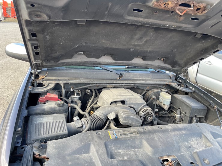 2010-gmc-1500-image-17