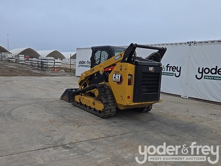 2022-caterpillar-299d3-image-3