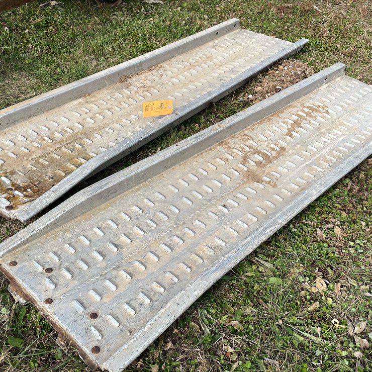 #3147 • (2) Aluminum Ramps