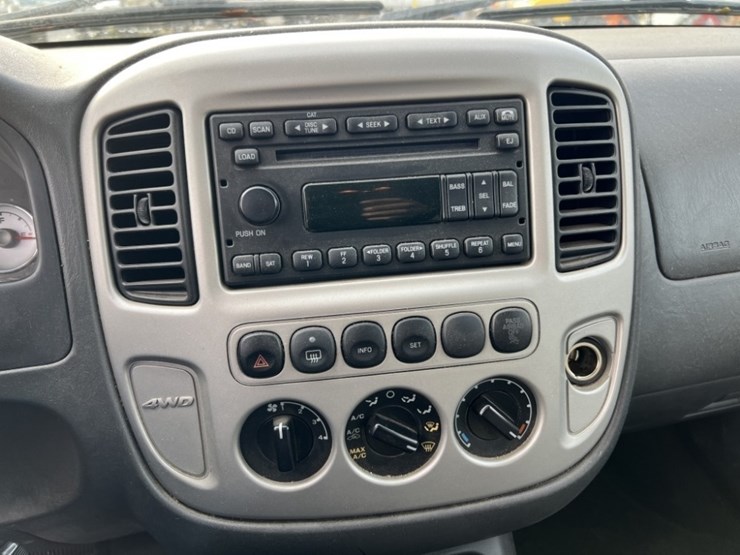 2007-ford-escape-hybrid-image-24