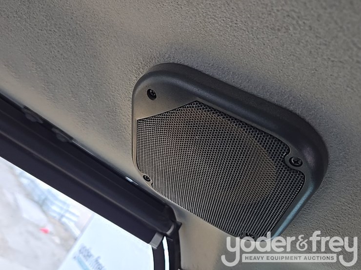 2014-caterpillar-938k-image-162