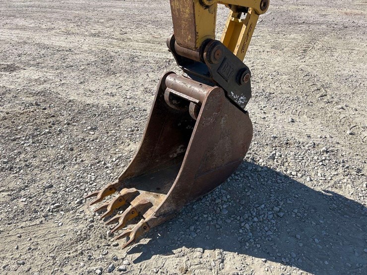 2021-caterpillar-308cr-midi-excavator-image-31