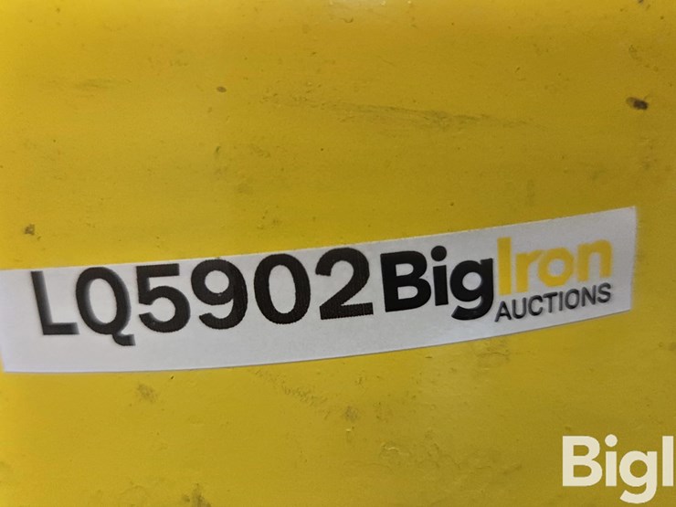 john-deere-10-image-13