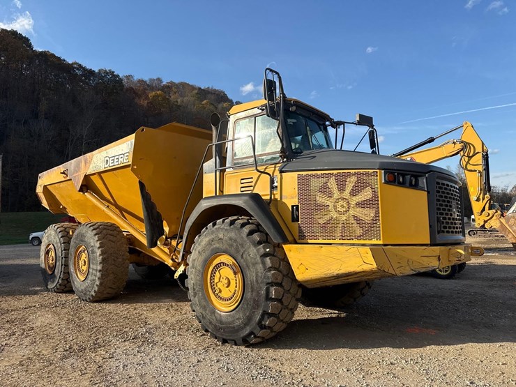 2015-deere-460e-image-2