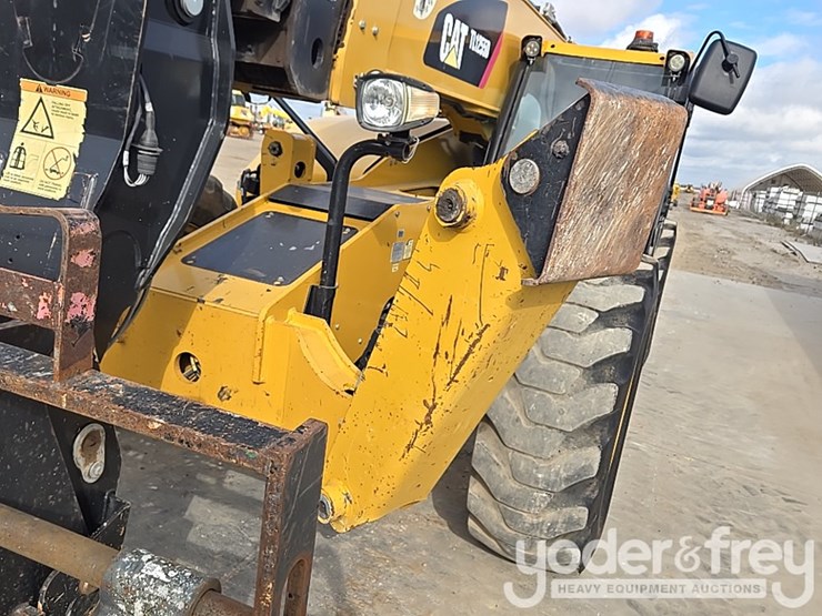 2019-caterpillar-tl1255d-image-17
