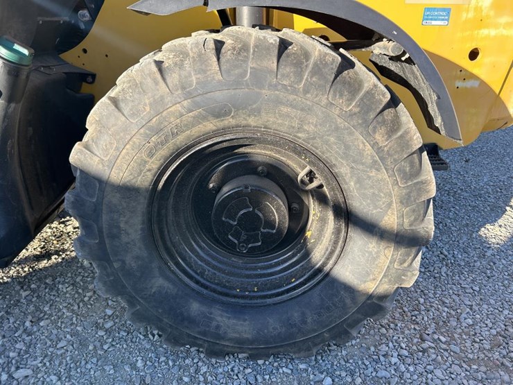 2016-jcb-507-42-image-61