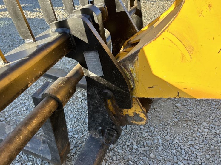 2016-jcb-507-42-image-12