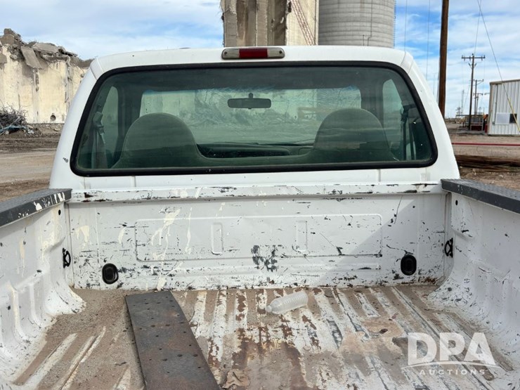 2000-ford-f350-image-30