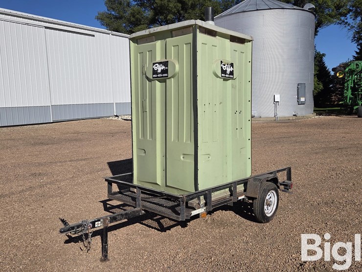 2010-carry-on-8'-utility-trailer-w/mini-biff-port-a-potty-image-1