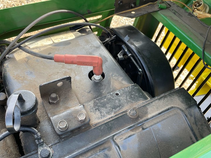 john-deere-212-image-20
