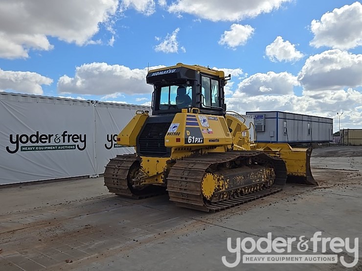 2023-komatsu-d61pxi-24-image-5