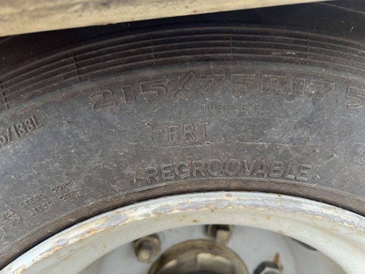 1998-trail-king-tkt50-tri-axle-flatbed-trailer-image-10