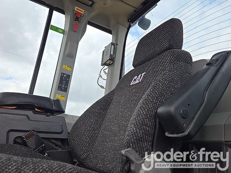 2014-caterpillar-938k-image-154