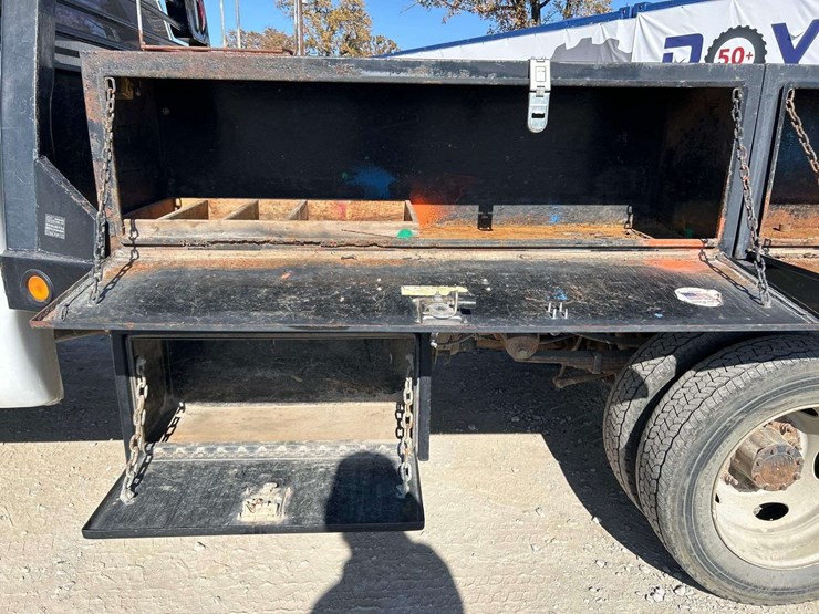 2013-ford-f450-image-18