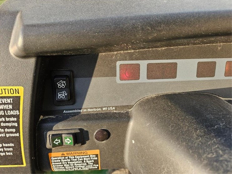 2009-john-deere-gator-hpx-image-18