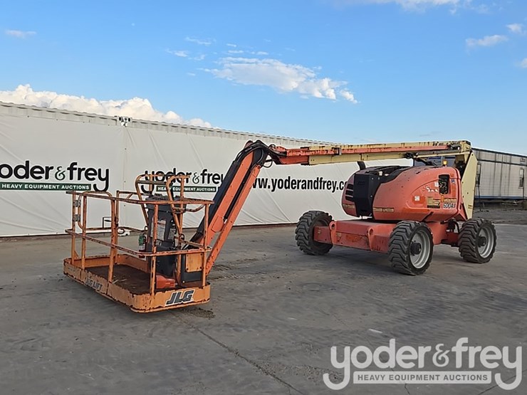 2015-jlg-600aj-image-1