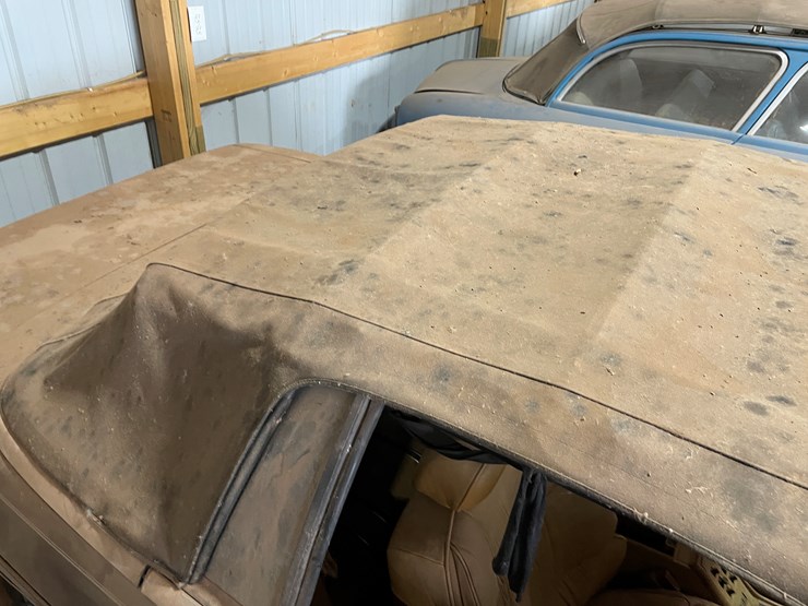 #3046-•-1989-maserati-tc-concertible-(no-title)-image-8