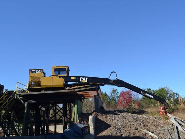 caterpillar-569-sm-image-1