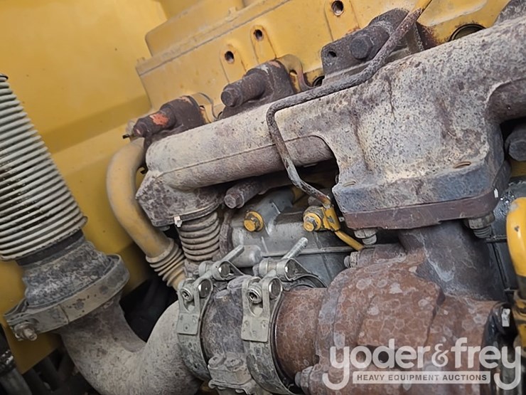 2014-caterpillar-938k-image-106