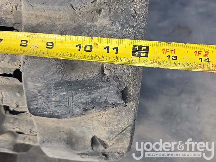 caterpillar-303-image-15