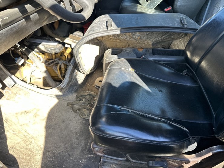 2006-caterpillar-c7-image-38