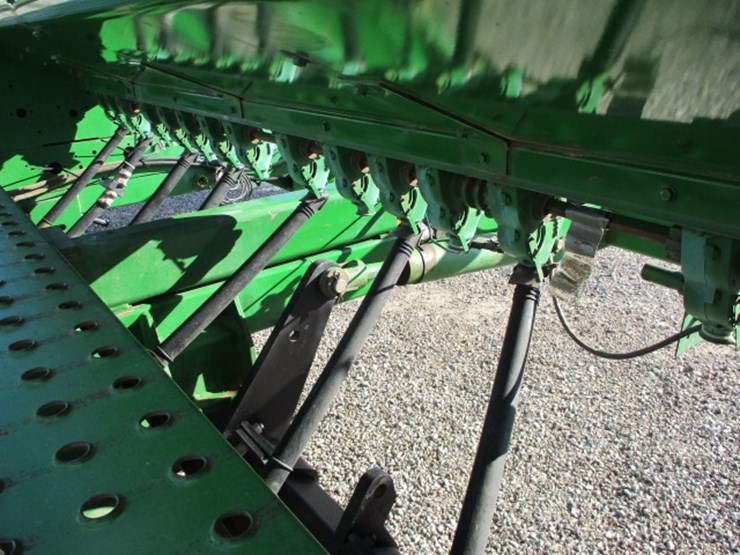 john-deere-750-image-15