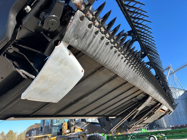 2019-mac-don-fd140-image-50