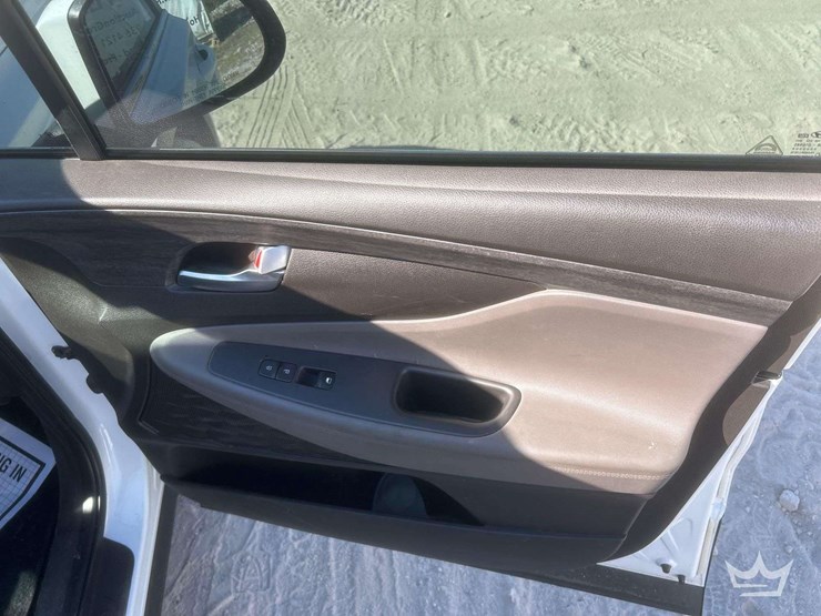 2020-hyundai-santa-fe-image-26